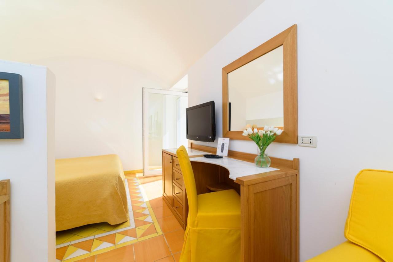 Grand Hotel San Pietro Palinuro Kültér fotó